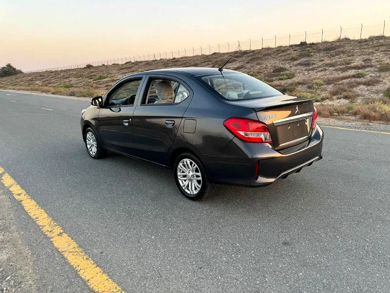 Mitsubishi Attrage 2024