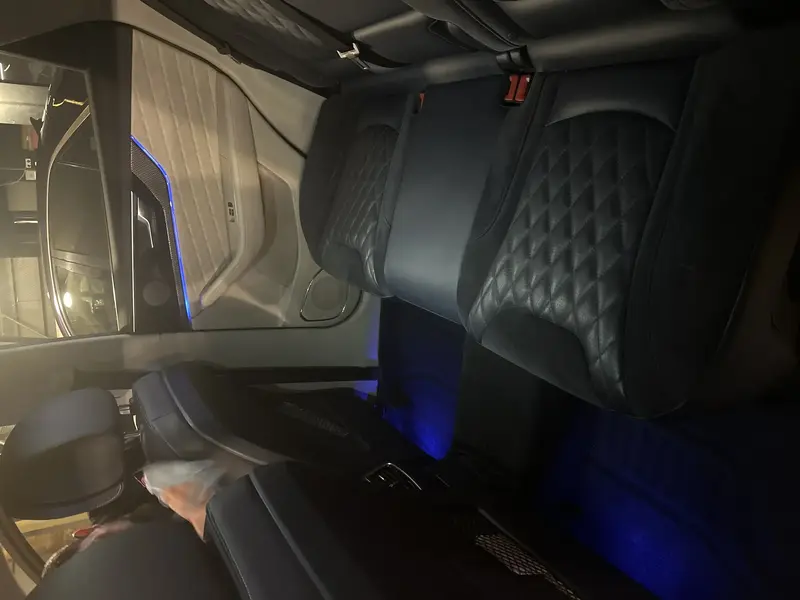 Discover undefined undefined Exterior Interior Images.Find all aspects and details of cars.