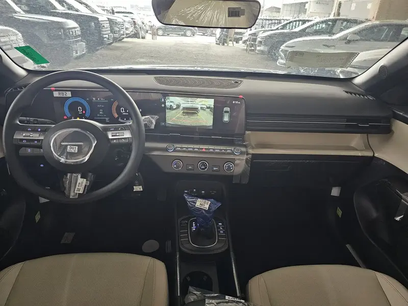 Discover undefined undefined Exterior Interior Images.Find all aspects and details of cars.