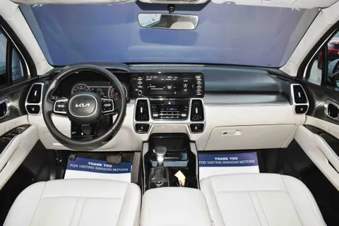 Kia Sorento 2.5L (AWD) 2023