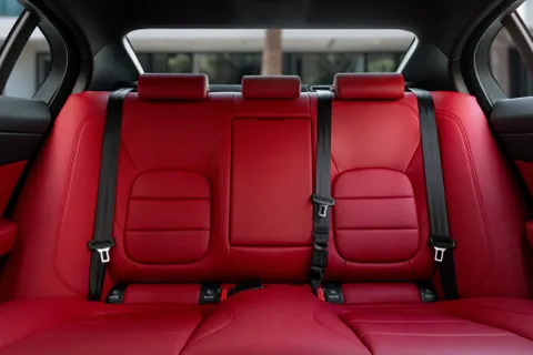 Discover undefined undefined Exterior Interior Images.Find all aspects and details of cars.