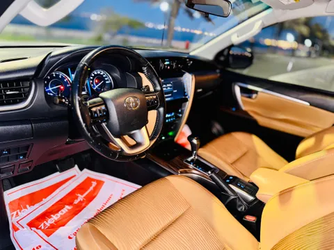 Toyota Fortuner 2.7L (4X4) 2021