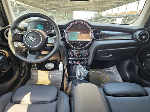 Mini Cooper Turbo 2023