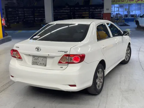 Discover undefined undefined Exterior Interior Images.Find all aspects and details of cars.