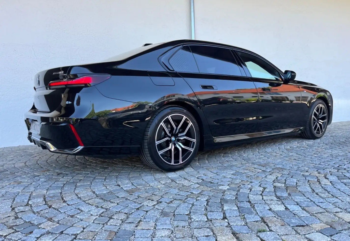 BMW i7 2023