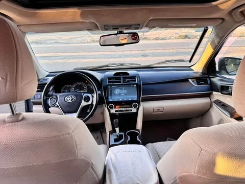 Discover undefined undefined Exterior Interior Images.Find all aspects and details of cars.