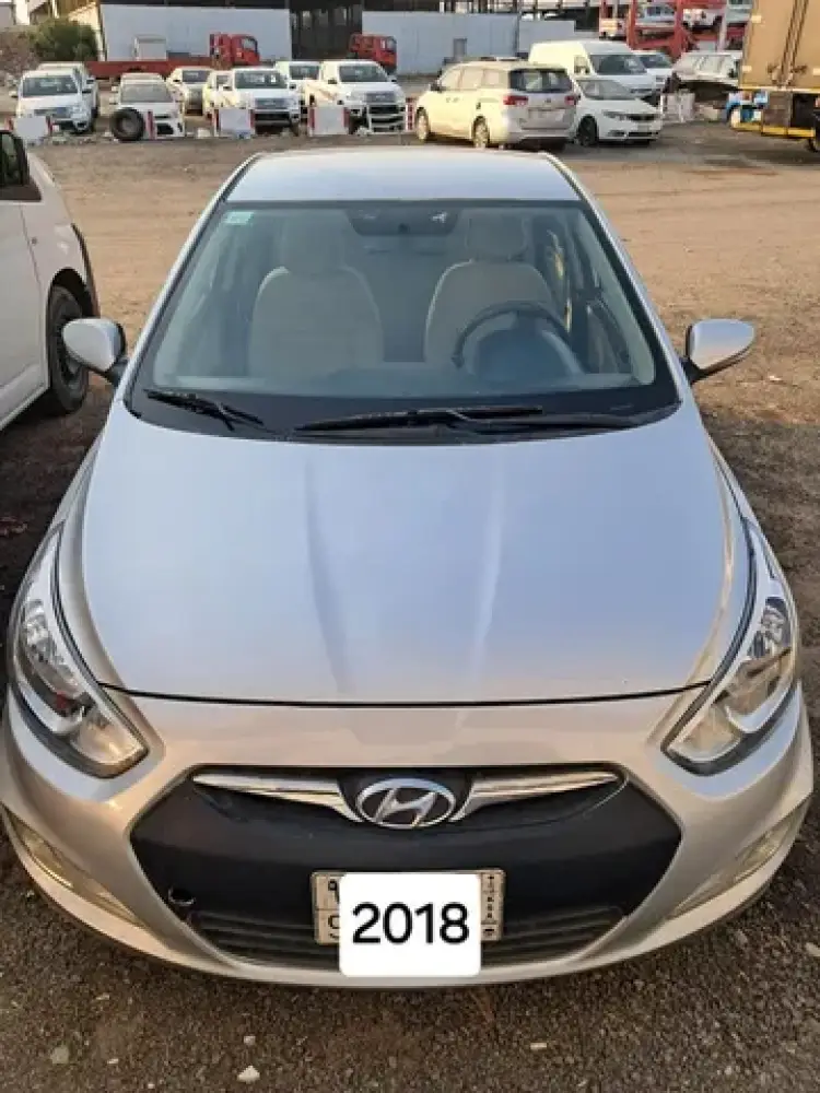 hyundai hyundai-accent image Hyundai Accent 2018