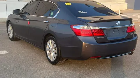 Discover undefined undefined Exterior Interior Images.Find all aspects and details of cars.
