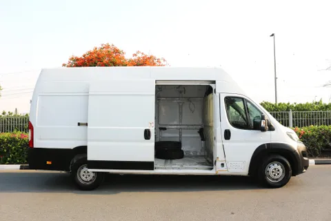 Peugeot Boxer 2.2L Diesel (L4H3) 2022