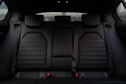 Discover undefined undefined Exterior Interior Images.Find all aspects and details of cars.