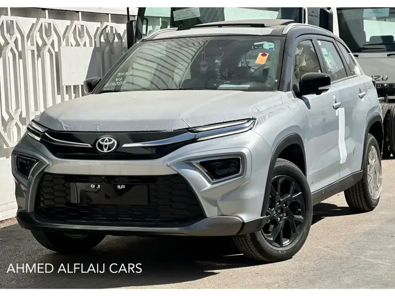 Discover undefined undefined Exterior Interior Images.Find all aspects and details of cars.