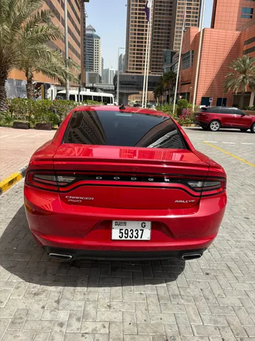 Dodge Charger 3.6L SXT (Mid Option) 2016