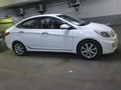 Discover undefined undefined Exterior Interior Images.Find all aspects and details of cars.