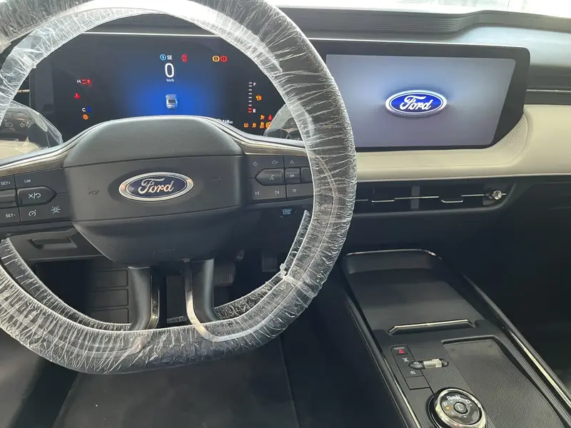 Ford Taurus 2023