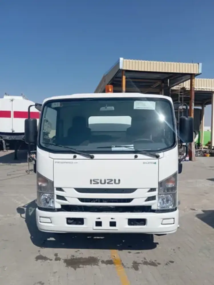 isuzu isuzu-npr image New Isuzu NPR 2023
