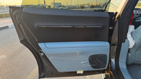 New Avatr 12 AWD 2025