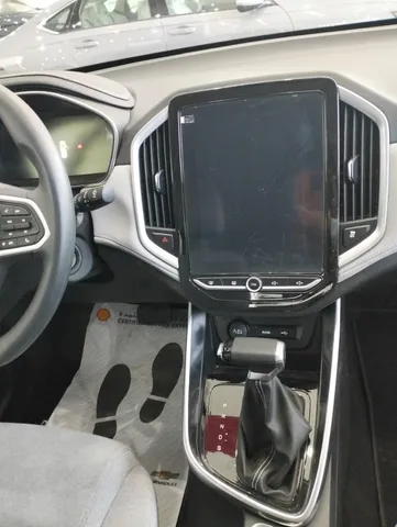 Discover undefined undefined Exterior Interior Images.Find all aspects and details of cars.