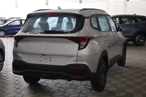 New Kia Carens 1.5L 2023