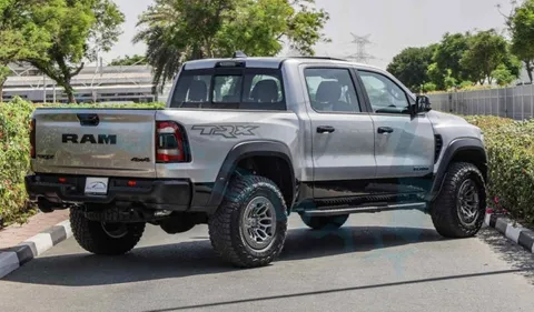 New RAM 1500 TRX 6.2L V8 702 HP 2024