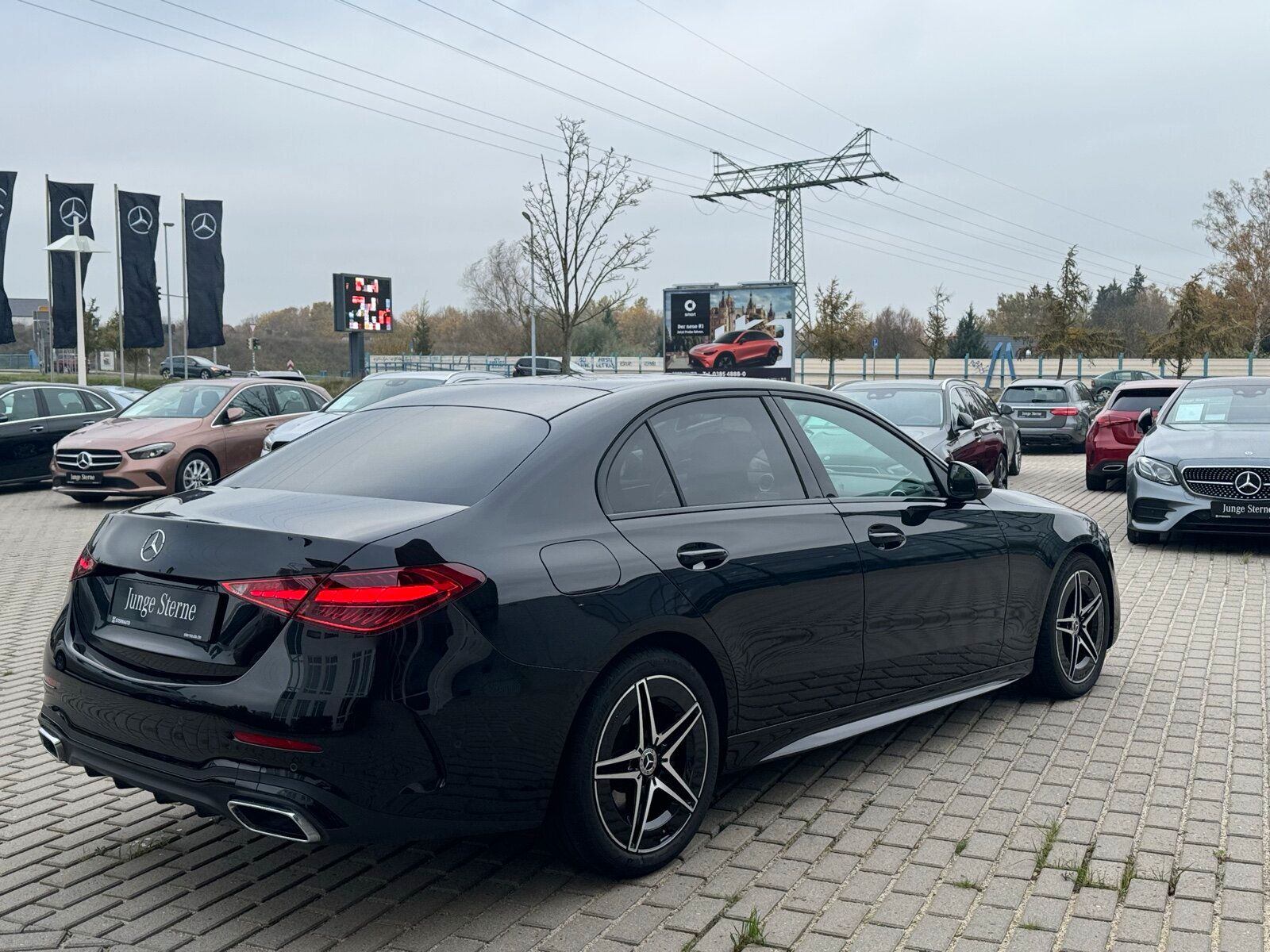 مرسيدس بنز C Class 2023