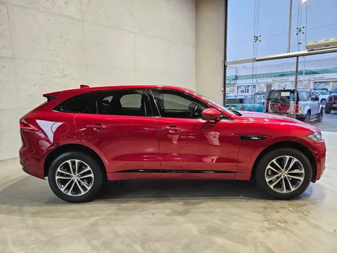 Jaguar F-Pace 2017