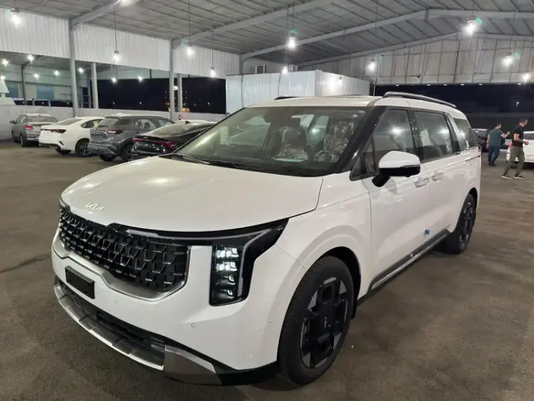 kia carnival image KIA Carnival 2025