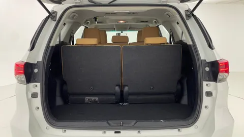 Toyota Fortuner 2023