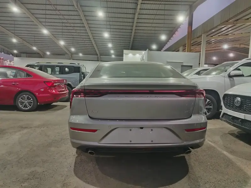 Discover undefined undefined Exterior Interior Images.Find all aspects and details of cars.