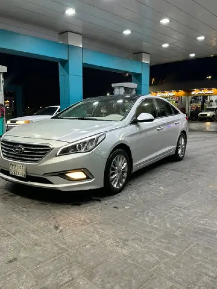 hyundai hyundai-sonata image Hyundai Sonata 2017