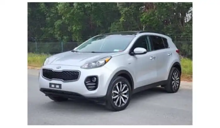 kia kia-sportage image Kia Sportage EX