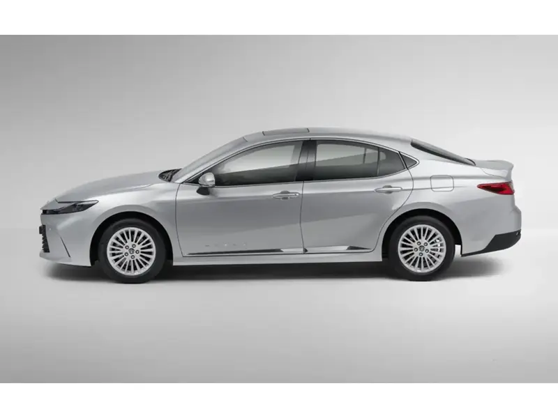 Toyota Camry 2025