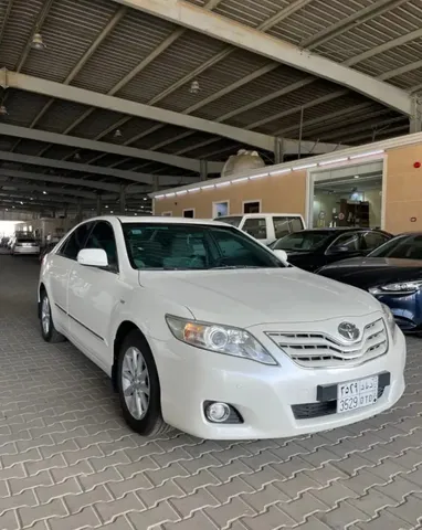 Discover undefined undefined Exterior Interior Images.Find all aspects and details of cars.