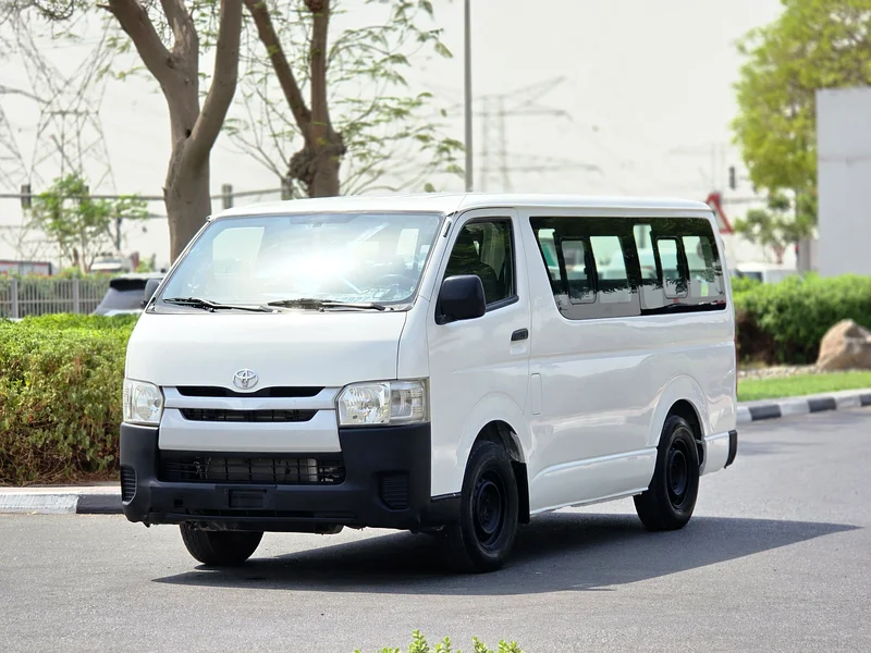 Toyota Hiace 2016