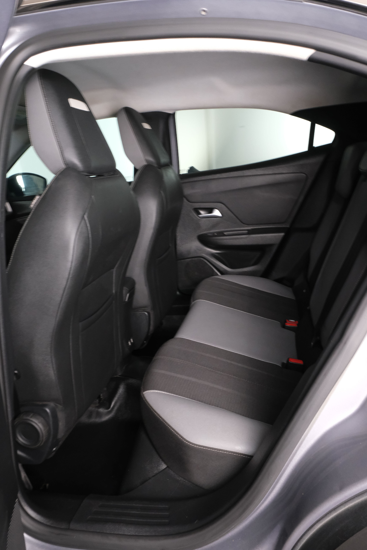 أوبل موكا 2023