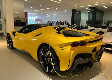 New Ferrari SF90 Stradale 4.0T V8 Plug-in-Hybrid 2024