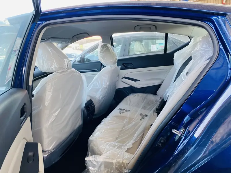 Discover undefined undefined Exterior Interior Images.Find all aspects and details of cars.