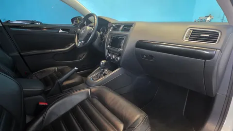 Volkswagen Jetta 2.0 SEL 2015