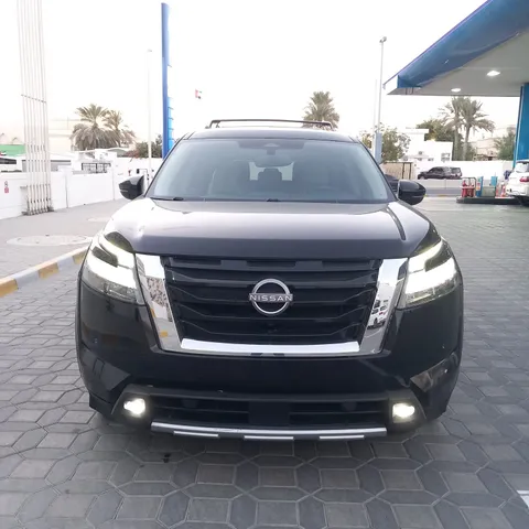 Nissan Pathfinder SV 4WD 2022