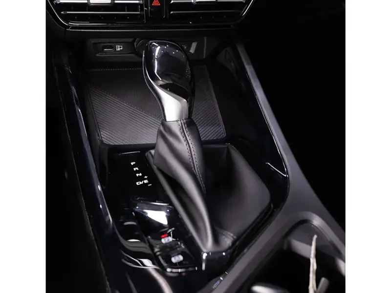 MG 5 2025