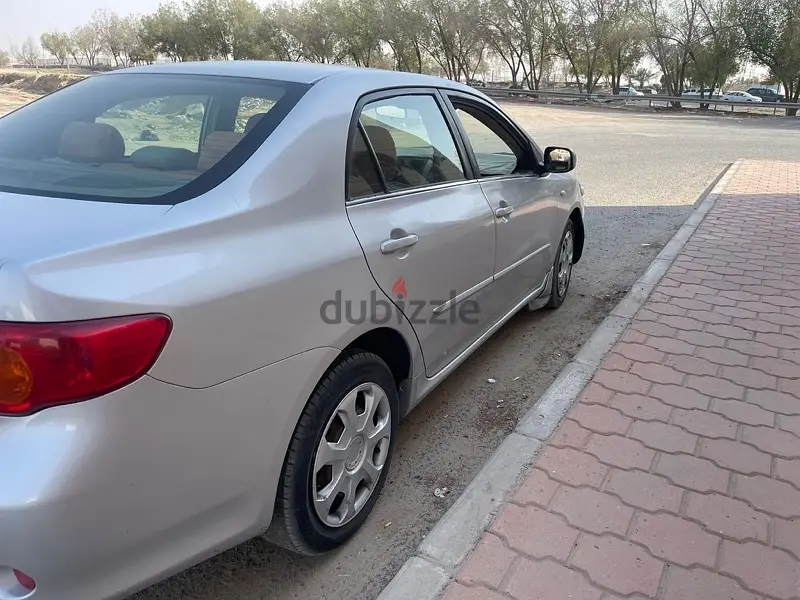 تويوتا كورولا 2010