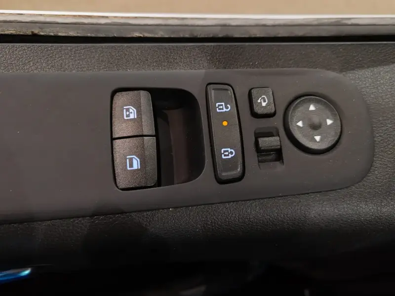 Hyundai Staria 2025