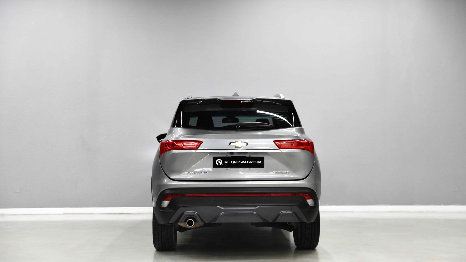 Discover undefined undefined Exterior Interior Images.Find all aspects and details of cars.