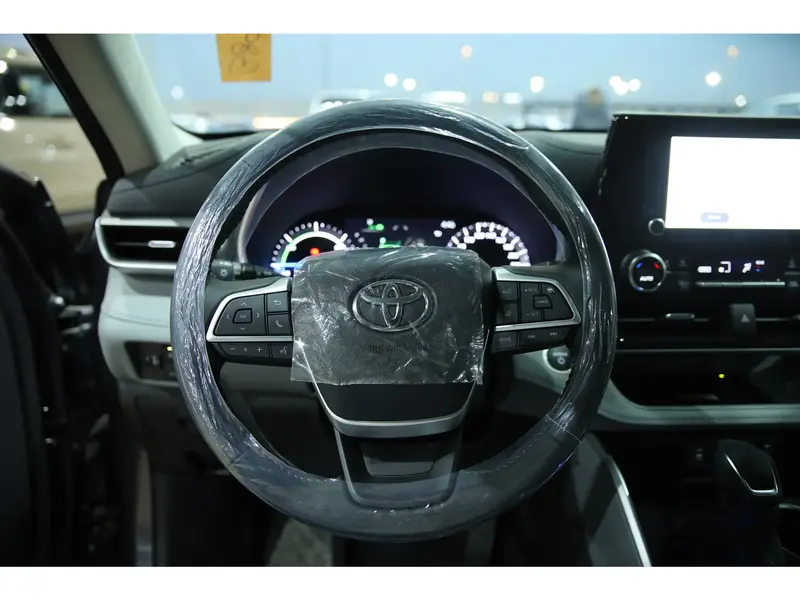 Toyota Highlander 2024