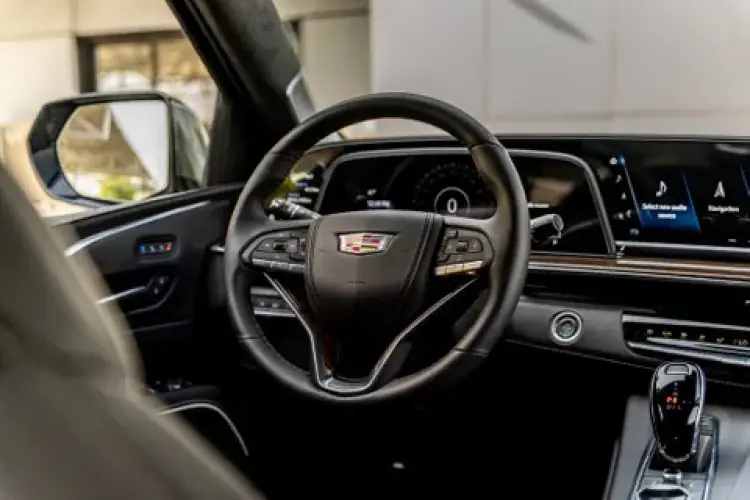 cadillac escalade image New Cadillac Escalade 6.2L Sport Platinum 2023