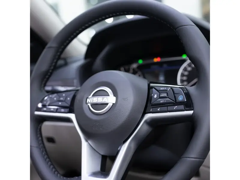 Nissan Altima 2025