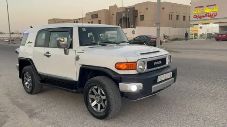 toyota fj-cruiser image Toyota FJ Cruiser 2010