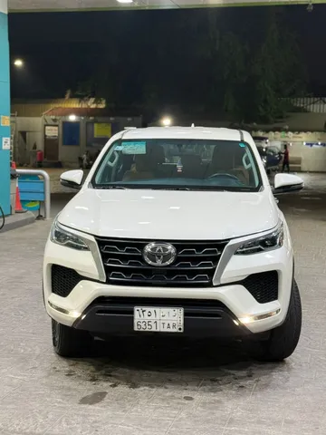 Toyota Fortuner 2022