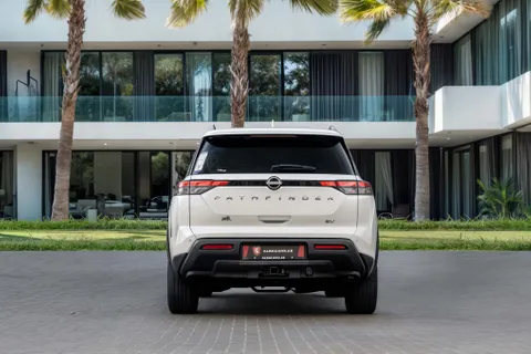 Nissan Pathfinder 2024
