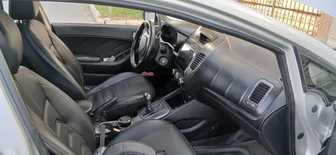 Kia Cerato 1.6L Top 2016