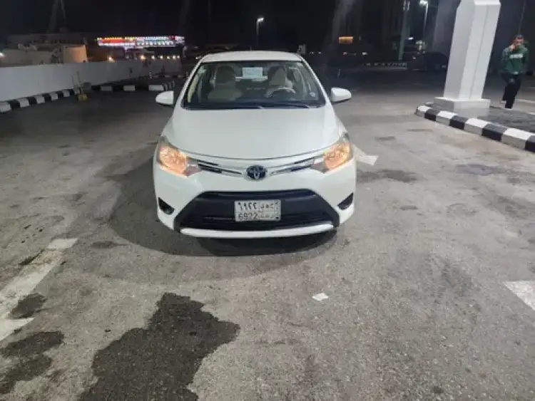 toyota toyota-yaris image Toyota Yaris 2017